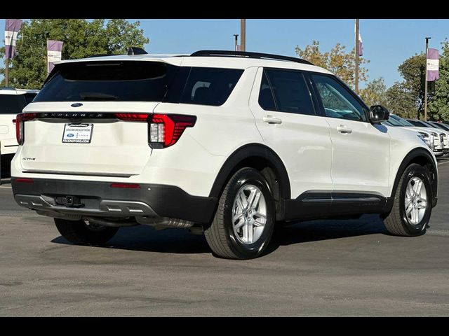 2025 Ford Explorer Active