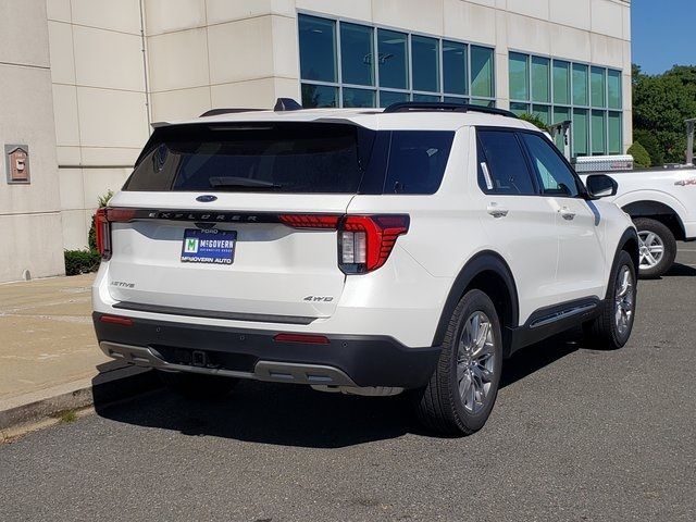 2025 Ford Explorer Active