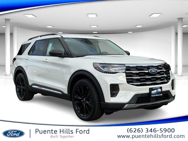 2025 Ford Explorer Active