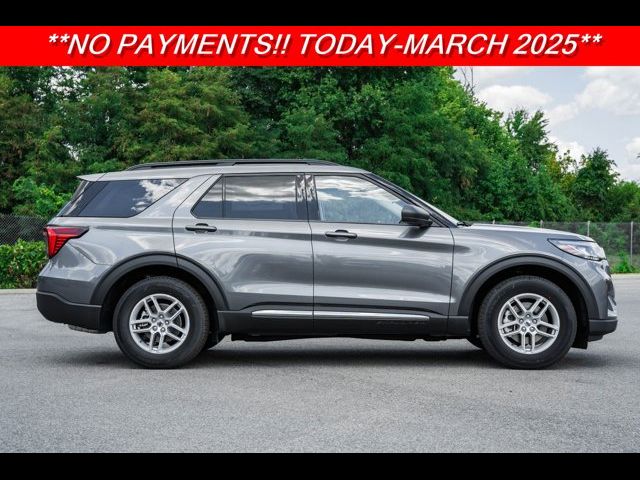 2025 Ford Explorer Active