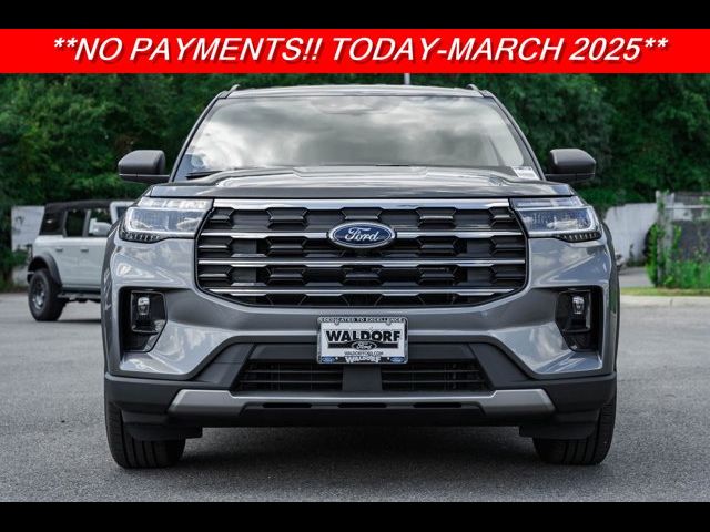 2025 Ford Explorer Active