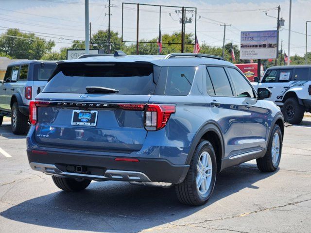 2025 Ford Explorer Active