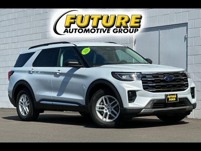 2025 Ford Explorer Active