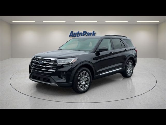 2025 Ford Explorer Active