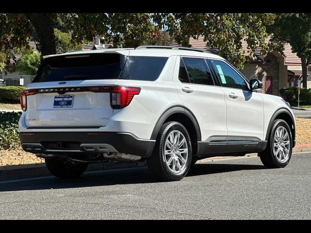 2025 Ford Explorer Active