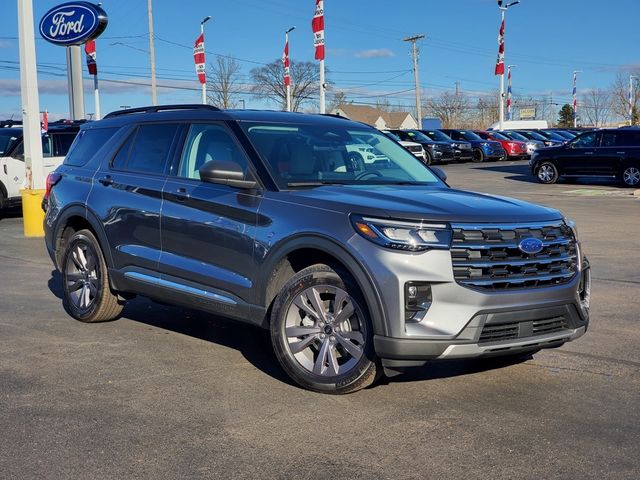 2025 Ford Explorer Active