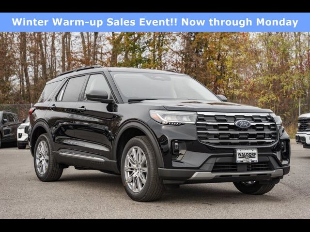 2025 Ford Explorer Active