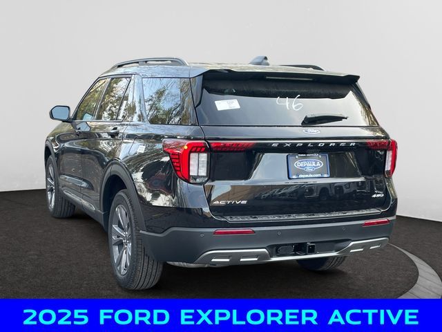 2025 Ford Explorer Active