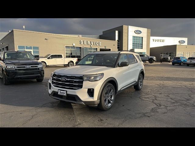 2025 Ford Explorer Active