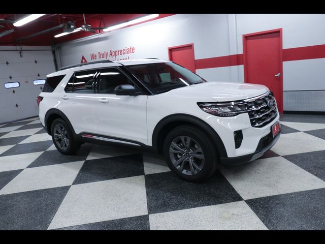 2025 Ford Explorer Active