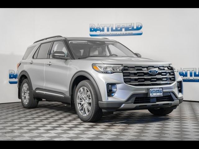 2025 Ford Explorer Active