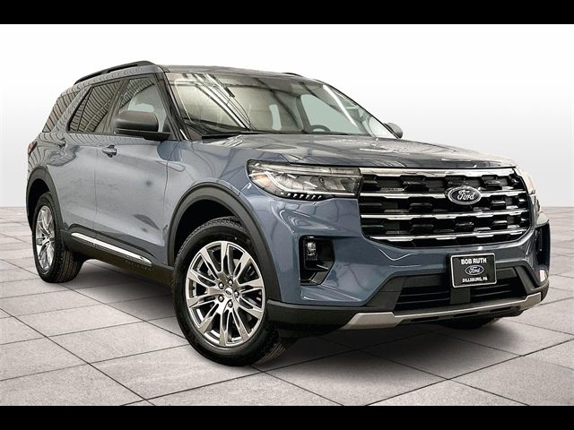 2025 Ford Explorer Active