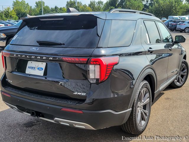 2025 Ford Explorer Active