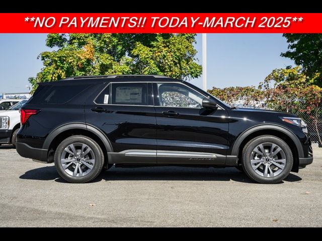 2025 Ford Explorer Active