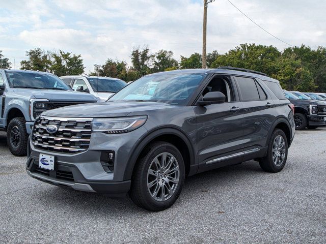 2025 Ford Explorer Active