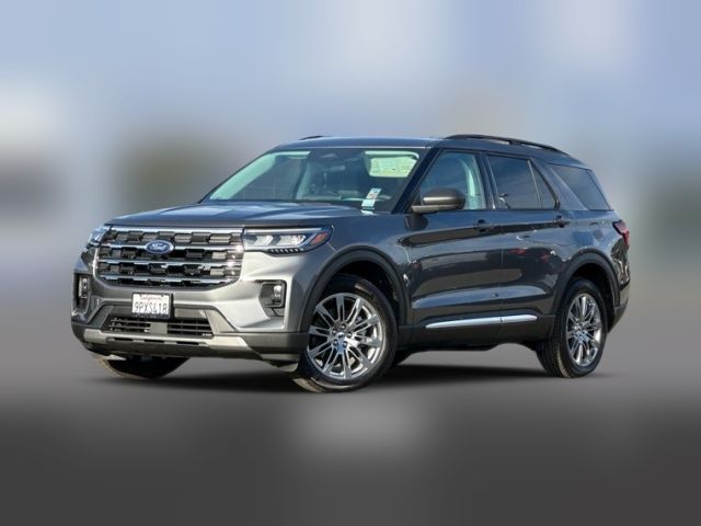 2025 Ford Explorer Active