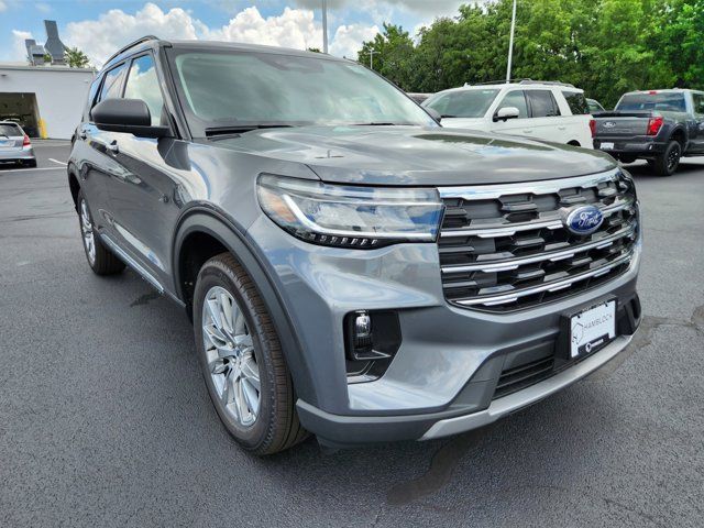 2025 Ford Explorer Active