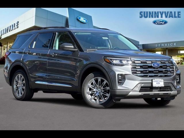 2025 Ford Explorer Active