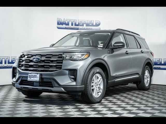 2025 Ford Explorer Active