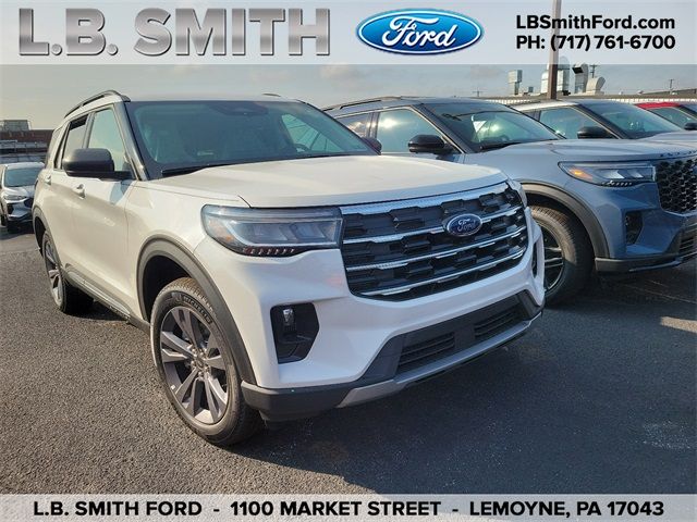 2025 Ford Explorer Active