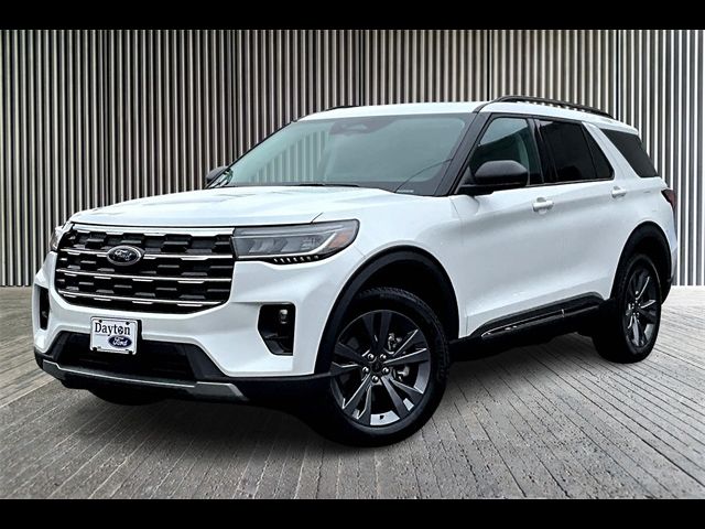 2025 Ford Explorer Active