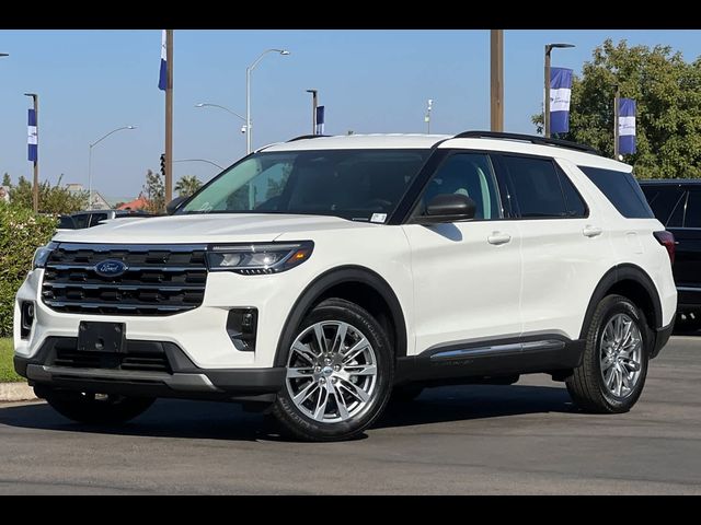 2025 Ford Explorer Active