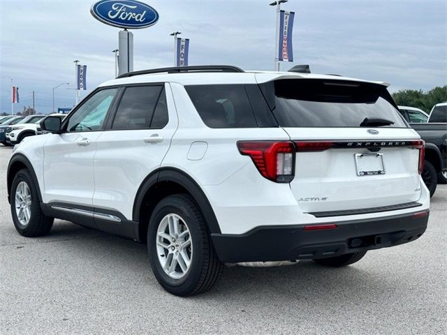 2025 Ford Explorer Active