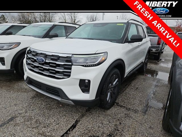 2025 Ford Explorer Active