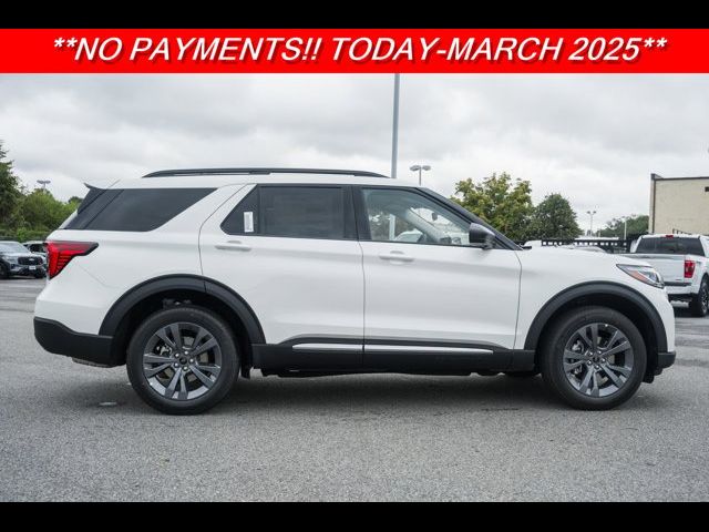 2025 Ford Explorer Active