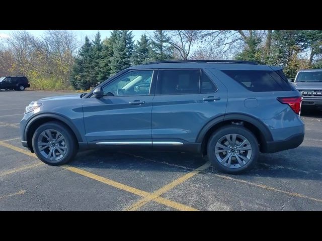 2025 Ford Explorer Active