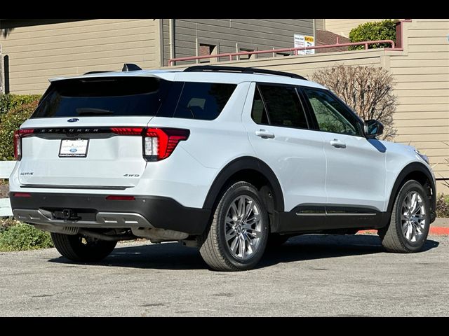 2025 Ford Explorer Active