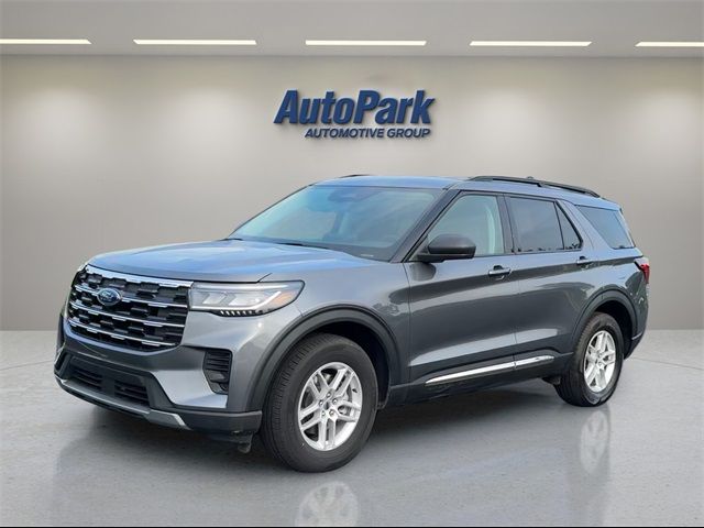 2025 Ford Explorer Active