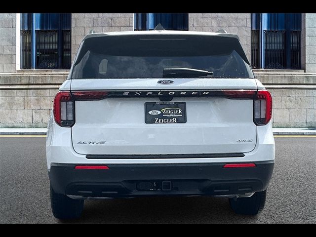 2025 Ford Explorer Active