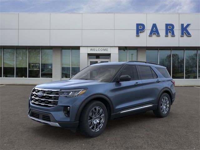 2025 Ford Explorer Active