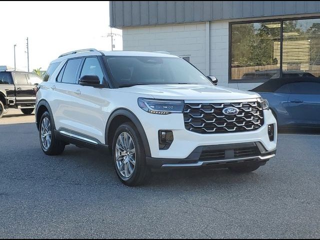 2025 Ford Explorer Platinum