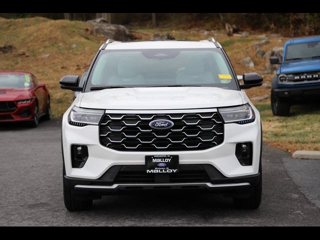 2025 Ford Explorer Platinum