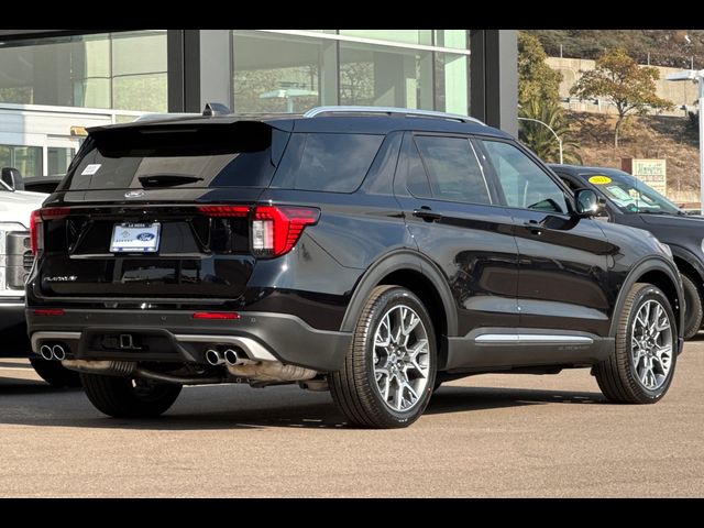 2025 Ford Explorer Platinum