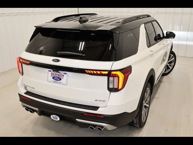 2025 Ford Explorer Platinum