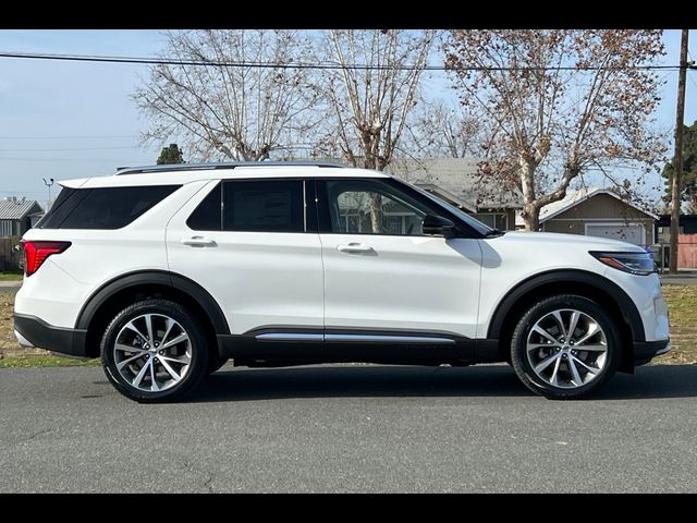 2025 Ford Explorer Platinum