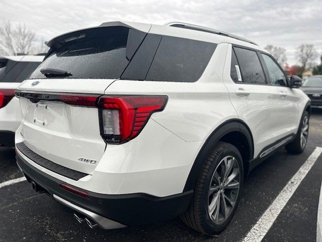 2025 Ford Explorer Platinum