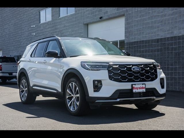 2025 Ford Explorer Platinum