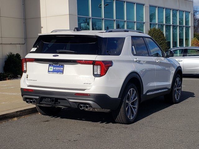 2025 Ford Explorer Platinum