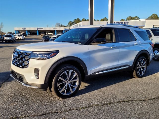 2025 Ford Explorer Platinum