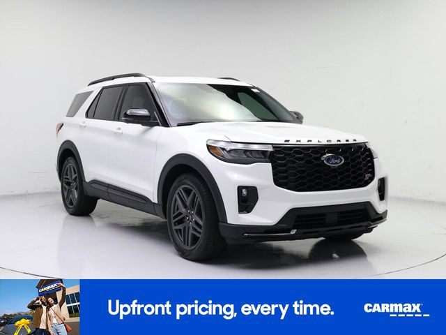 2025 Ford Explorer ST