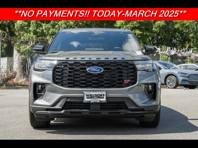 2025 Ford Explorer ST