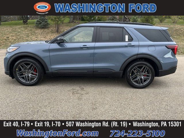 2025 Ford Explorer ST