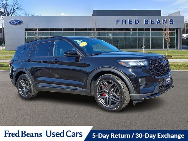 2025 Ford Explorer ST