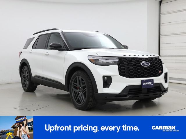 2025 Ford Explorer ST