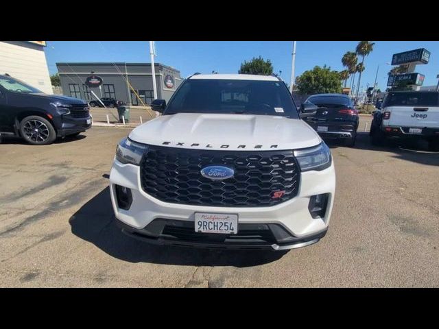 2025 Ford Explorer ST