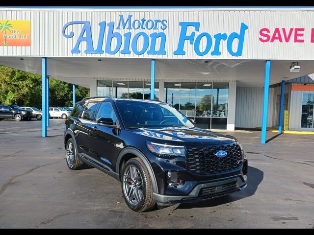 2025 Ford Explorer ST